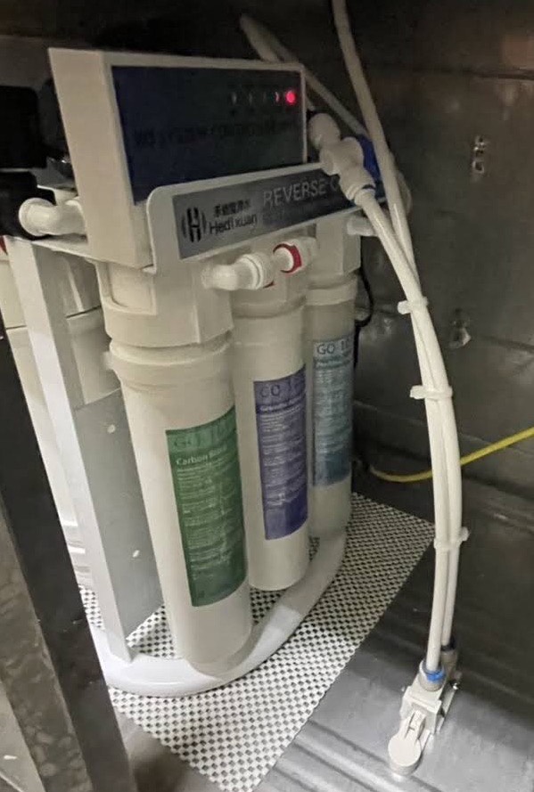 游先生 說從諮詢到安裝很滿意,細心介紹產品及用心安裝EGQ-6601-禾迪宣 Hedixuan|廚下淨水器,RO淨水,餐飲淨水,全戶淨水,淨水器台灣製造品牌,專注廚下生飲與飲水機,台中淨水・新竹淨水・新北淨水・台南淨水支援安裝